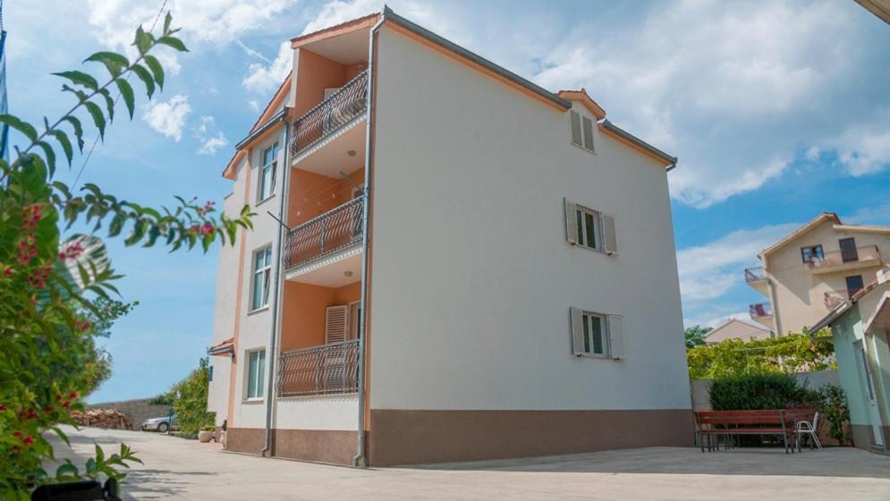 Luxury Apartment Antoni Подстрана Екстер'єр фото
