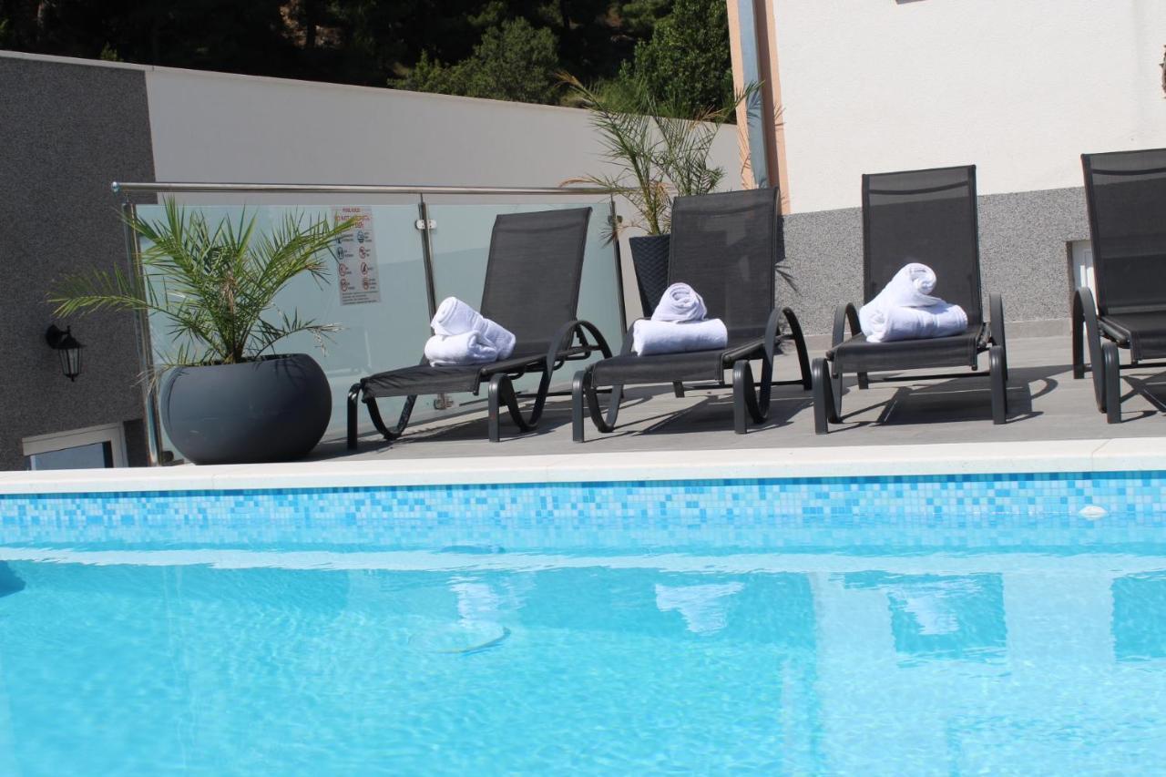 Luxury Apartment Antoni Подстрана Екстер'єр фото