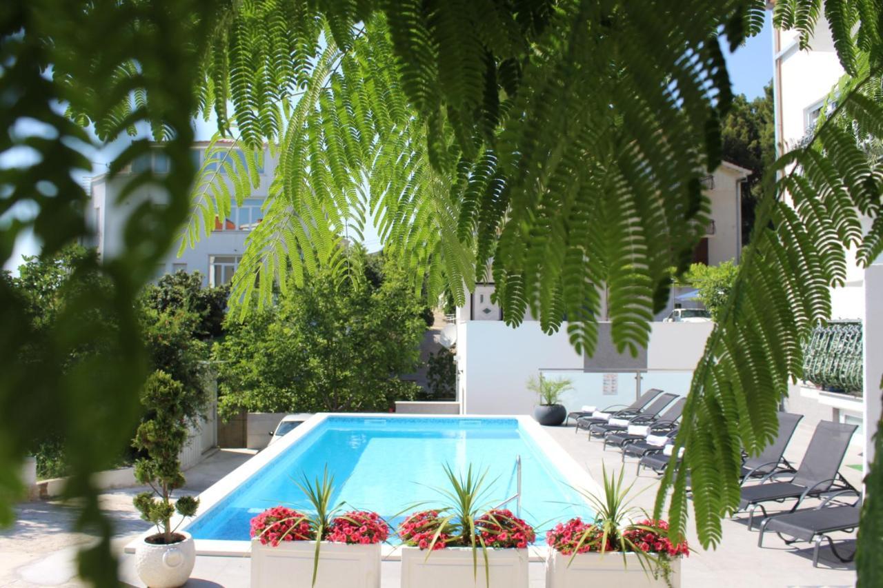 Luxury Apartment Antoni Подстрана Екстер'єр фото