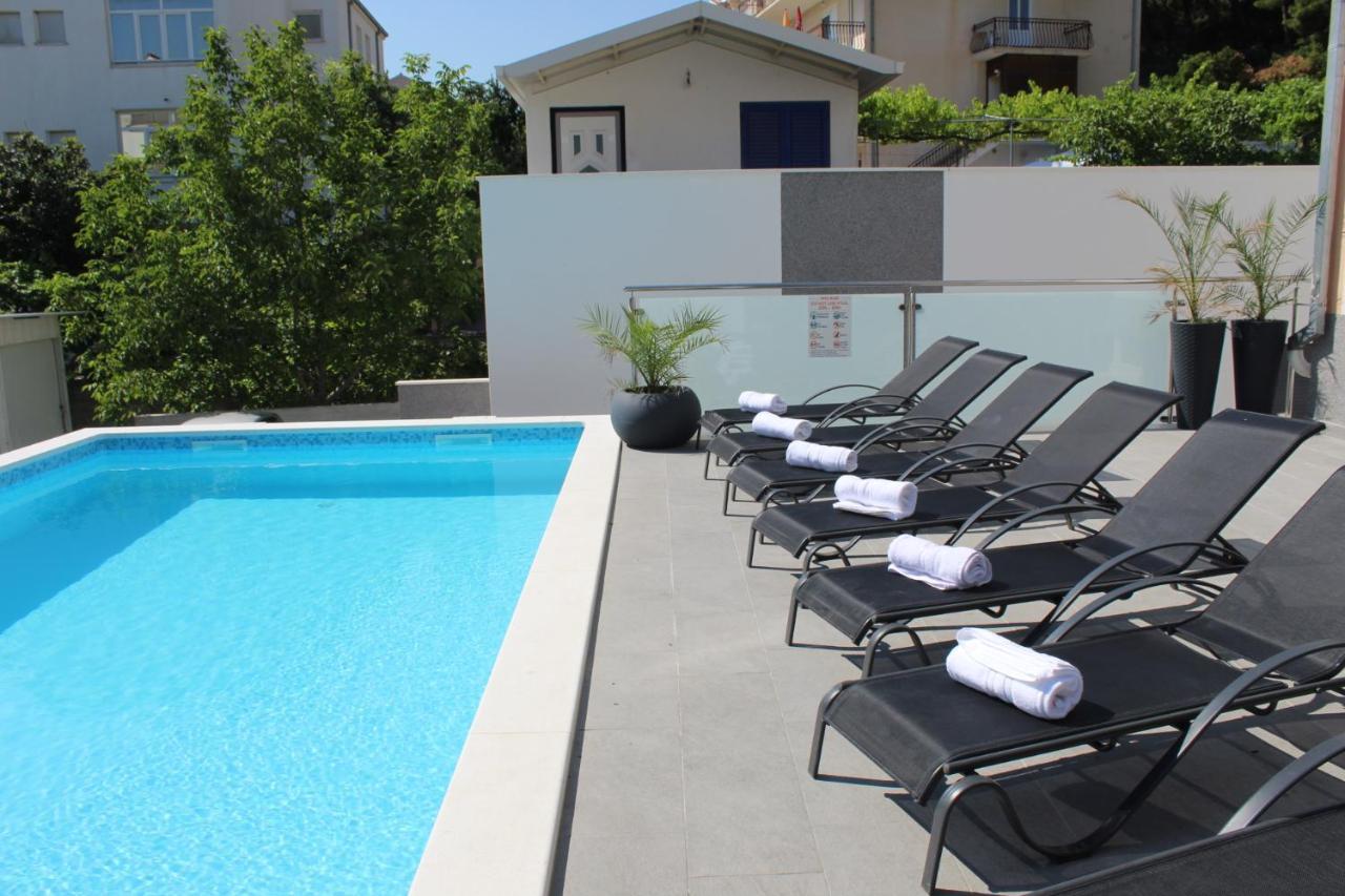 Luxury Apartment Antoni Подстрана Екстер'єр фото