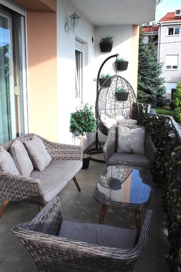 Luxury Apartment Antoni Подстрана Екстер'єр фото