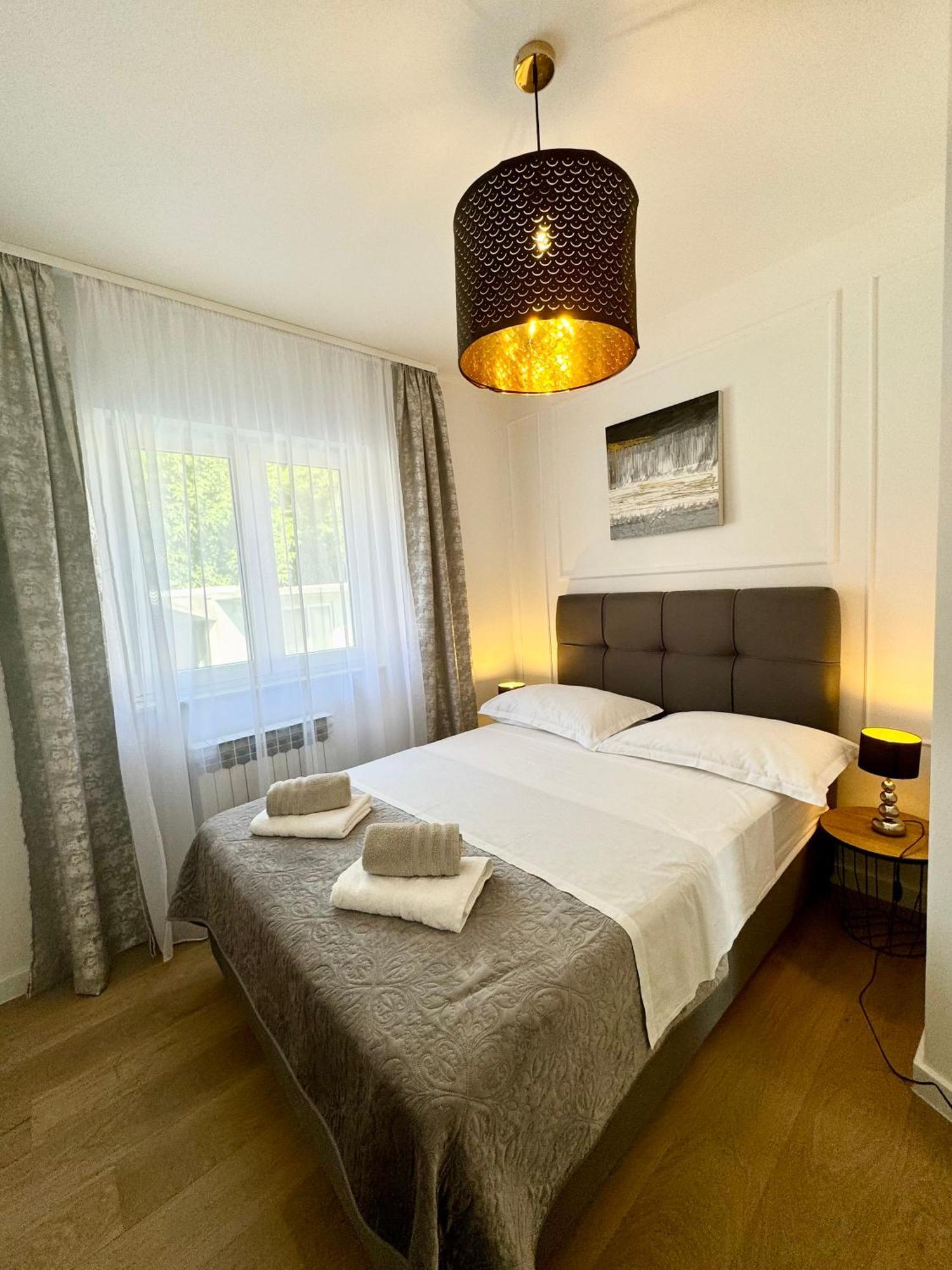 Luxury Apartment Antoni Подстрана Екстер'єр фото
