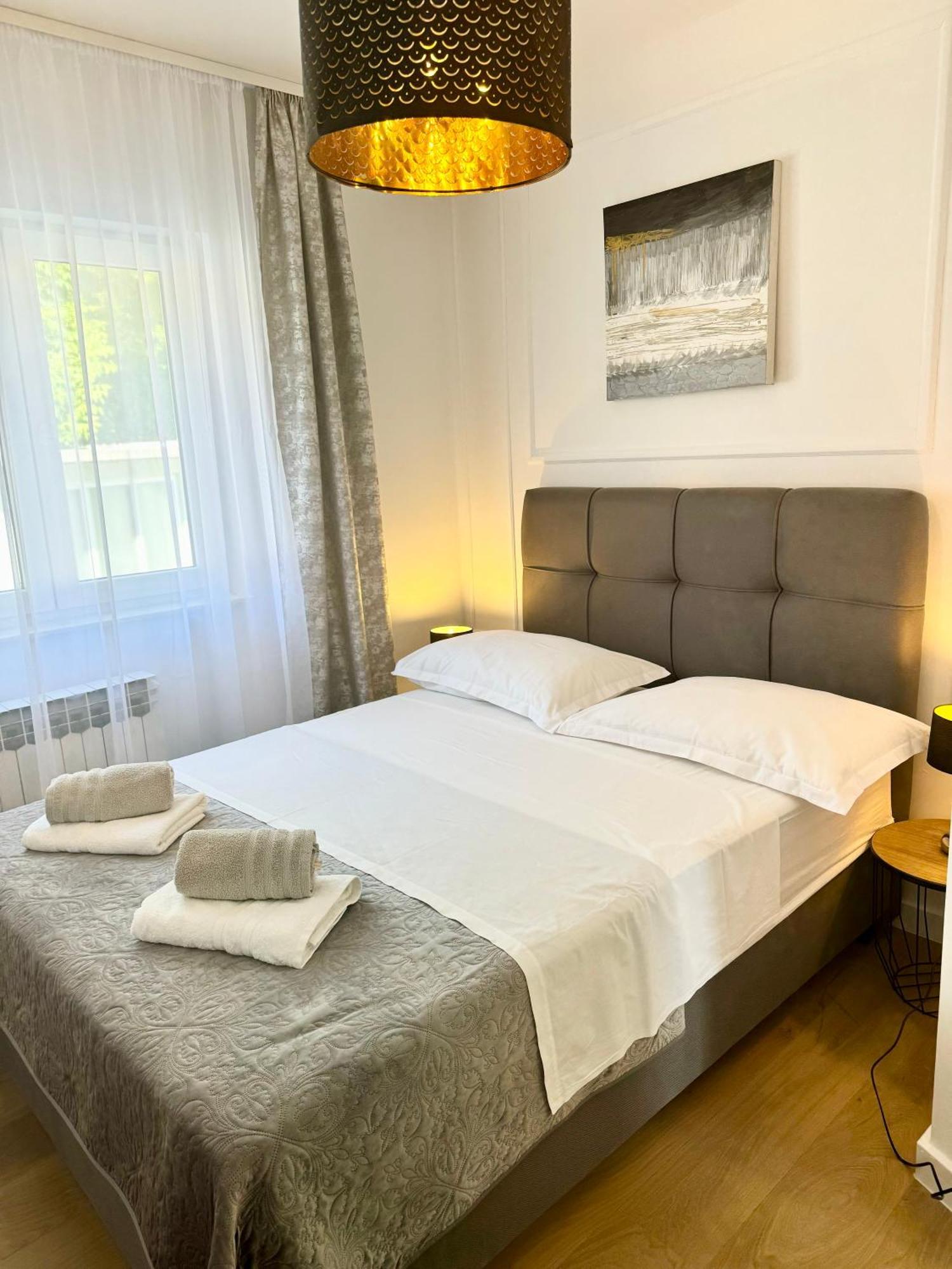 Luxury Apartment Antoni Подстрана Екстер'єр фото
